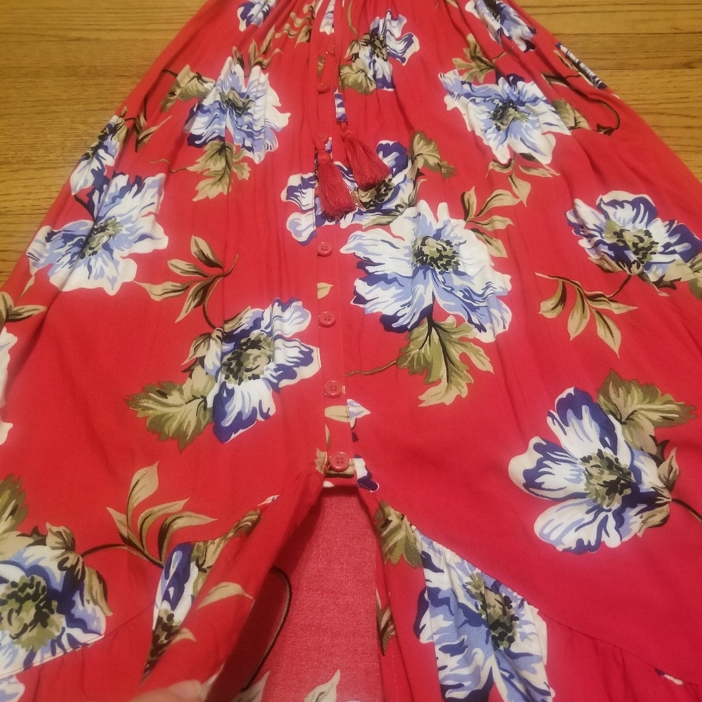 Red floral maxi dress - Picture 8 of 16